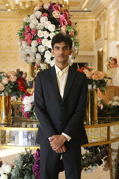 Almas Barat at Grand Empire 00096