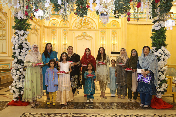 Almas Barat at Grand Empire 00107