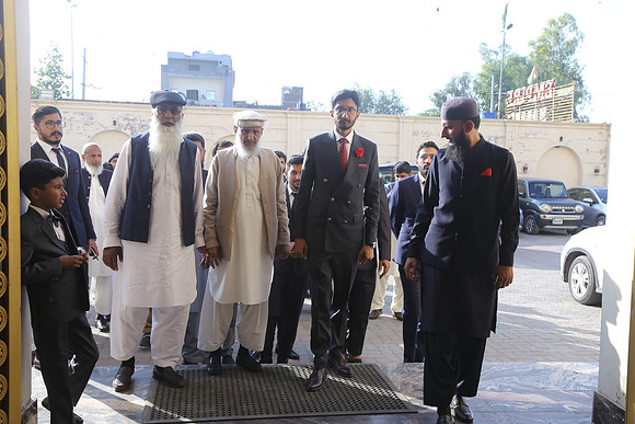 Almas Barat at Grand Empire 00128