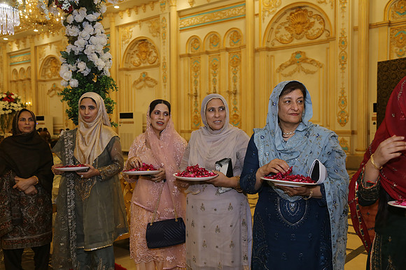 Almas Barat at Grand Empire 00140
