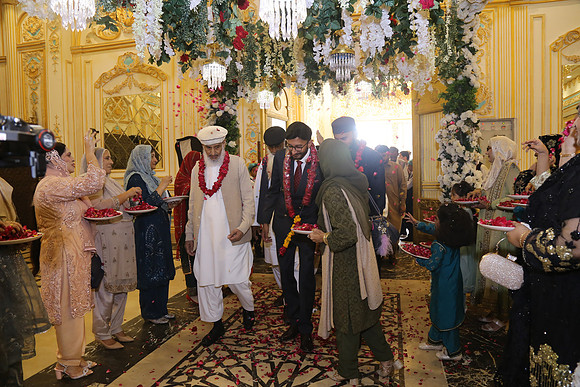 Almas Barat at Grand Empire 00142