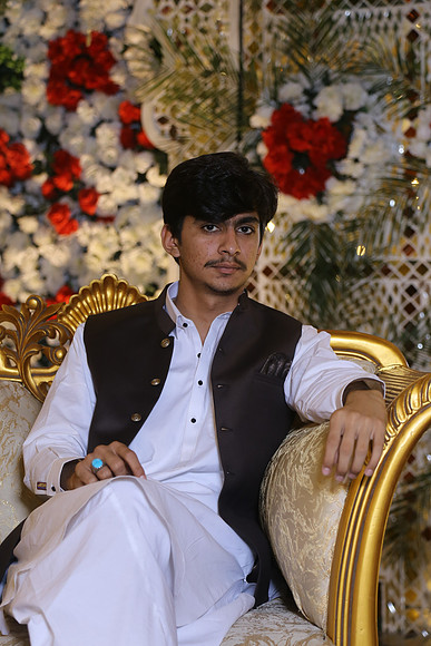 Almas Barat at Grand Empire 00156