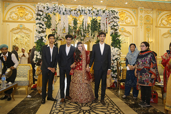Almas Barat at Grand Empire 00211