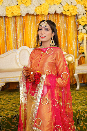 Usman & Asma Mehndi 00029