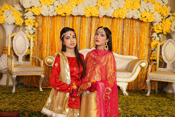 Usman & Asma Mehndi 00038