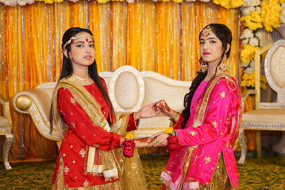 Usman & Asma Mehndi 00054