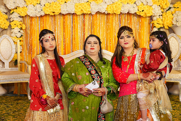 Usman & Asma Mehndi 00156