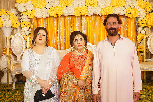 Usman & Asma Mehndi 00158