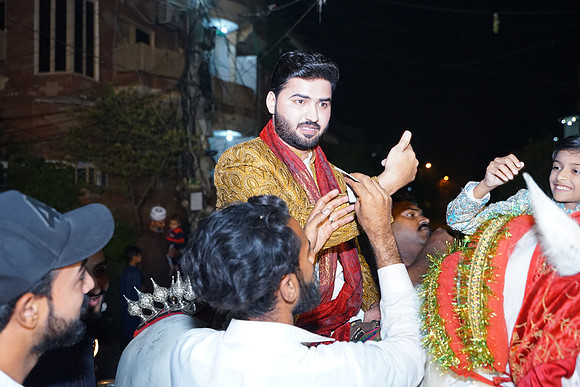 Usman & Asma Mehndi 00227