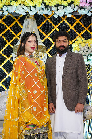 Ayesha & Arslan Mehndi 00099