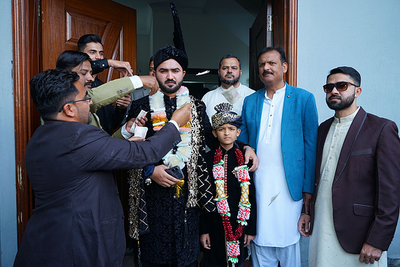 Usman & Asma Barat 00018