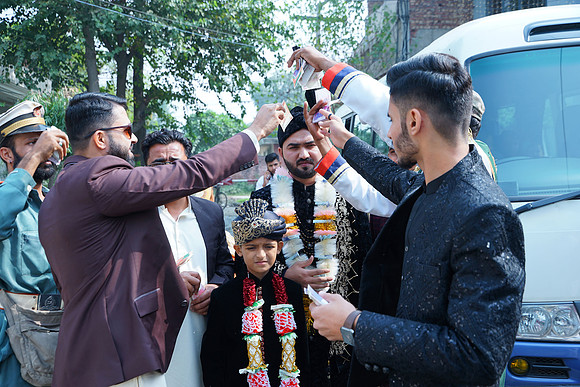 Usman & Asma Barat 00028
