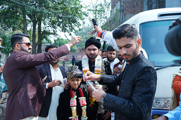 Usman & Asma Barat 00030