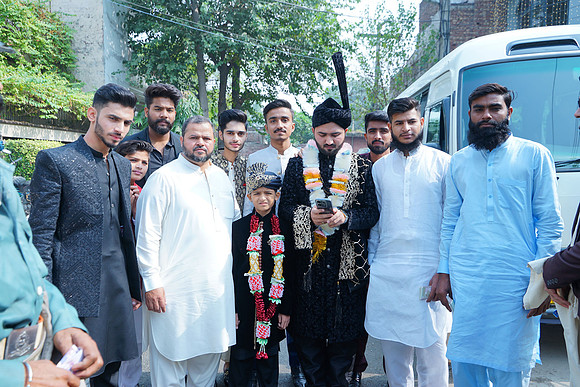 Usman & Asma Barat 00034