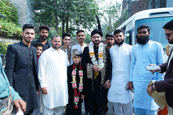 Usman & Asma Barat 00037
