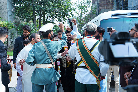 Usman & Asma Barat 00040