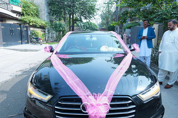 Usman & Asma Barat 00063