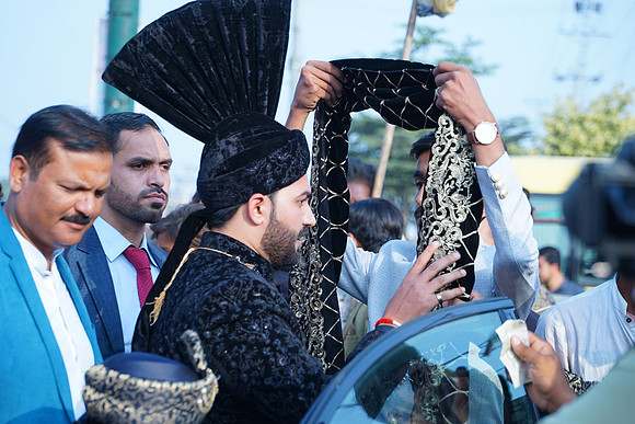 Usman & Asma Barat 00070