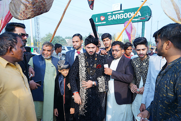 Usman & Asma Barat 00075