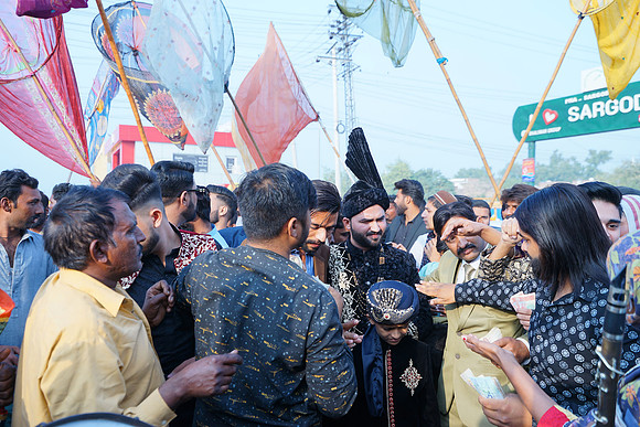 Usman & Asma Barat 00080