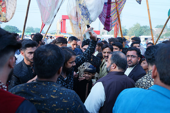 Usman & Asma Barat 00086