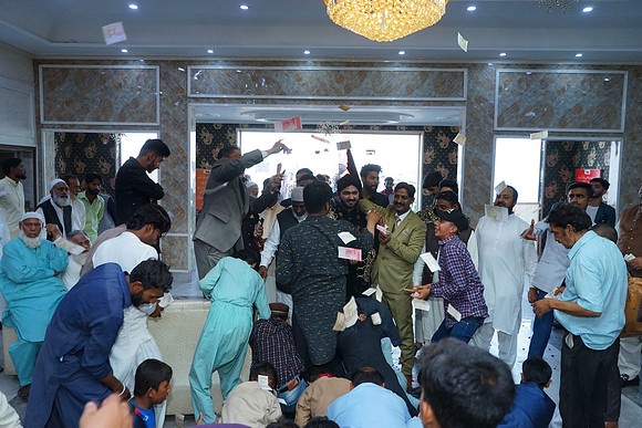 Usman & Asma Barat 00117