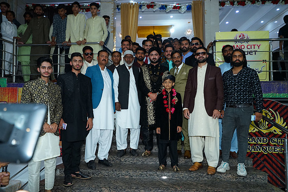 Usman & Asma Barat 00129