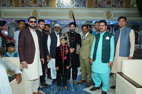 Usman & Asma Barat 00135