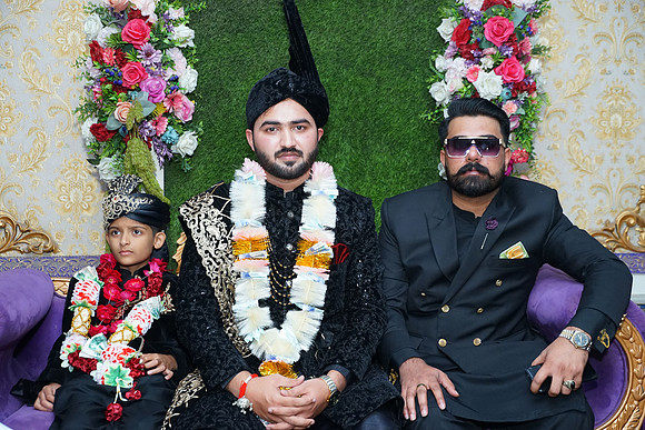 Usman & Asma Barat 00140