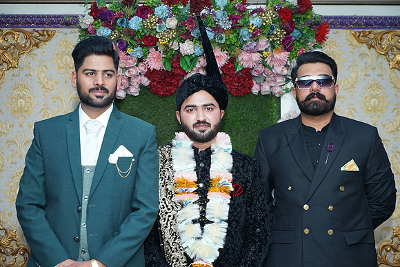 Usman & Asma Barat 00141