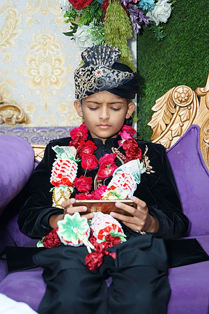 Usman & Asma Barat 00143