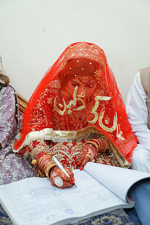 Usman & Asma Barat 00175