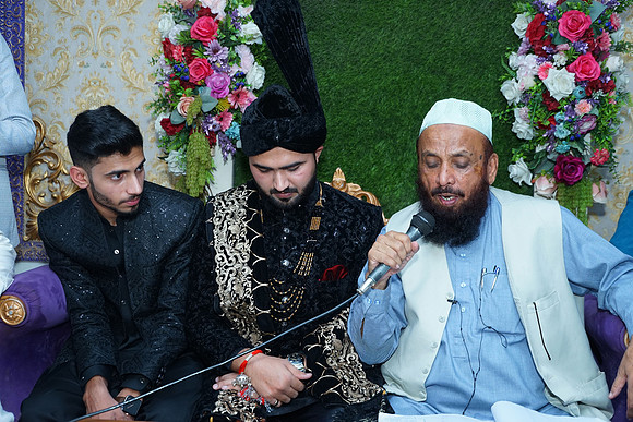 Usman & Asma Barat 00200
