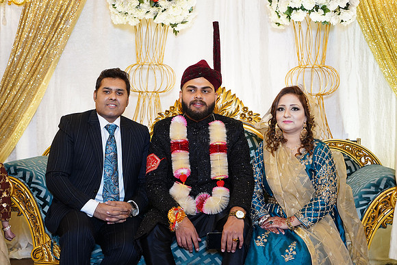 Haris & Ayesha Barat 00149