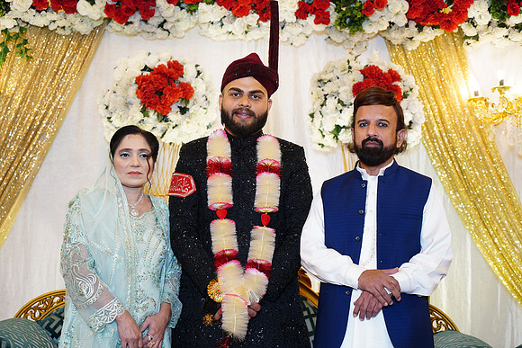 Haris & Ayesha Barat 00167