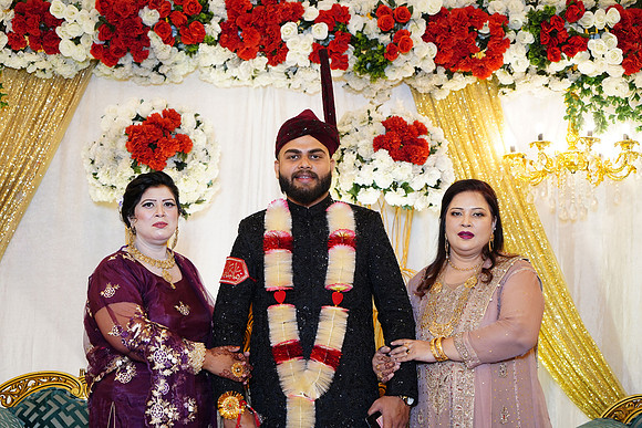 Haris & Ayesha Barat 00172