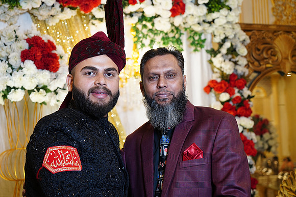 Haris & Ayesha Barat 00201