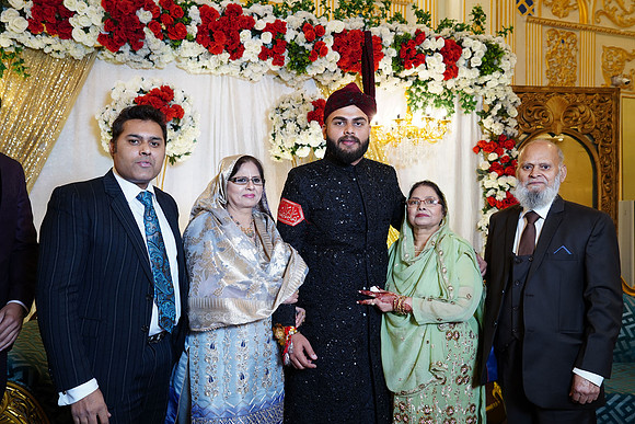 Haris & Ayesha Barat 00205