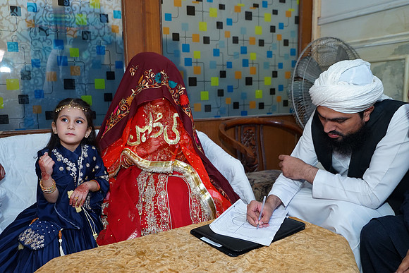 Shahbaz & Gulzeb Barat 00169