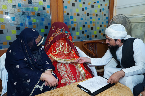 Shahbaz & Gulzeb Barat 00173