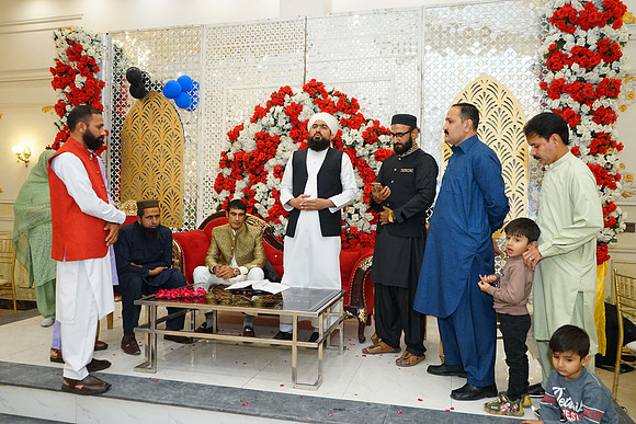 Shahbaz & Gulzeb Barat 00186
