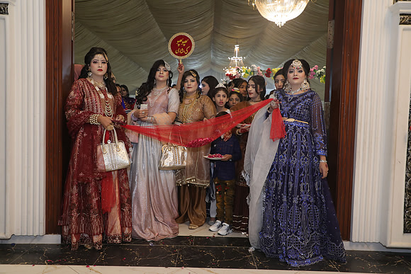 Ibrar & Aleena Barat 00241