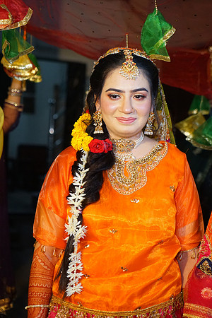 Rafiya & Fahad Mehndi 00232