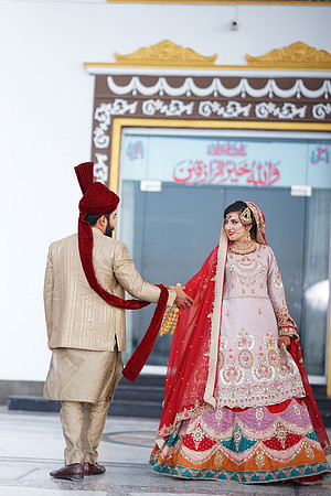 Uzair & Faria Barat 00158