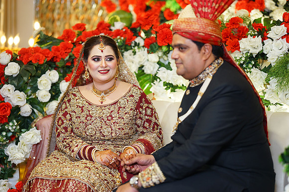 Ammara & Azeem Barat 00104