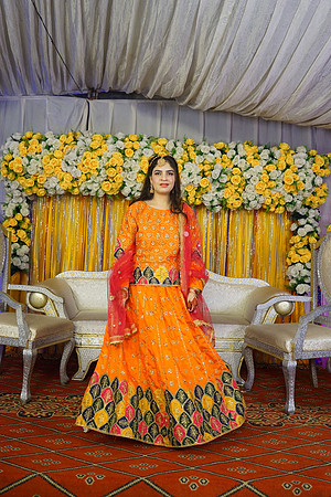 Rafiya & Fahad Mehndi 00117