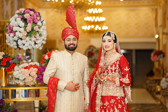 Shamza & Hamza Barat 00107