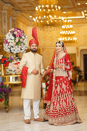 Shamza & Hamza Barat 00110