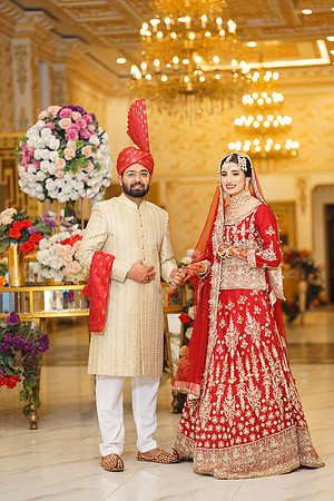 Shamza & Hamza Barat 00111