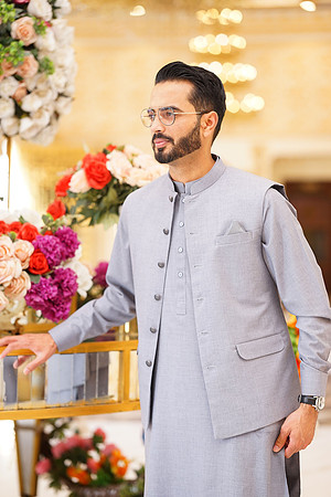 Shamza & Hamza Barat 00184